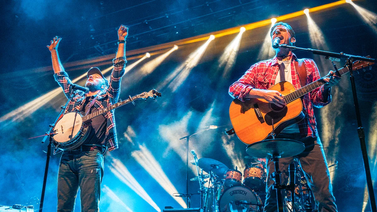 Avett Brothers live performance at St. Augustine Amphitheatre